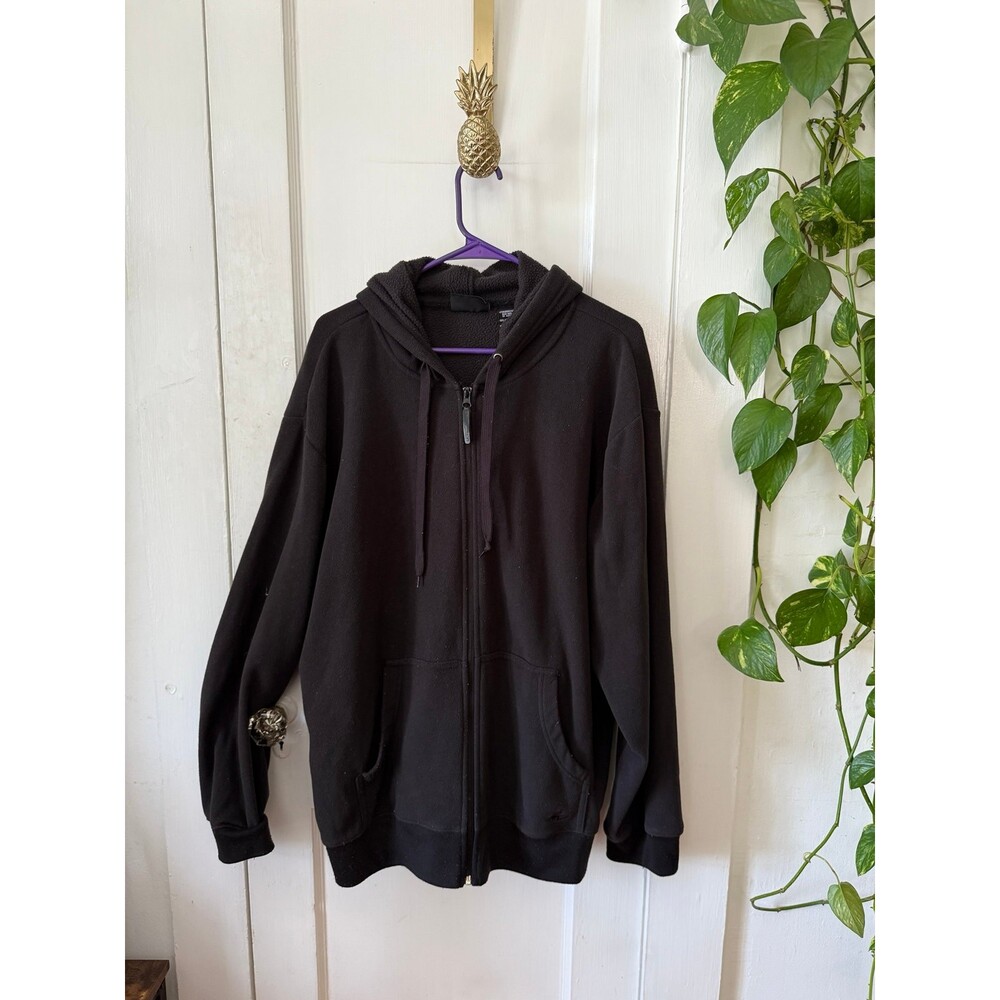 Athletech men’s size X-large dark sweater hoodie